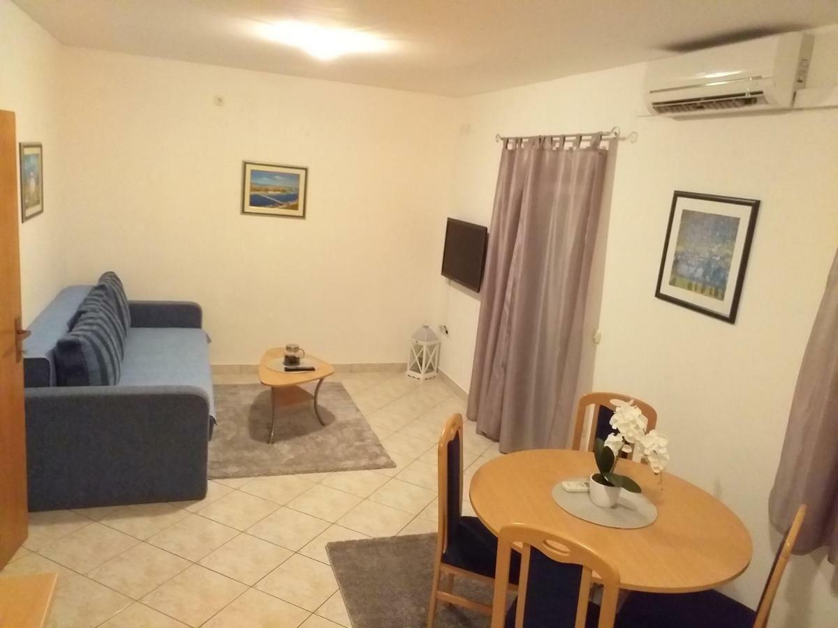 Apartments Vila Ana فير المظهر الخارجي الصورة